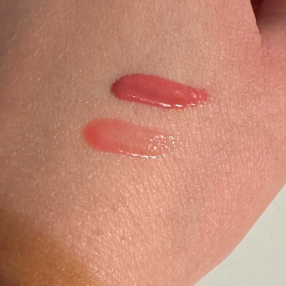 Ioni Cosmetics Plumping Lip Glosses Sheer Red & Carmina Pink - Picture 2 of 2